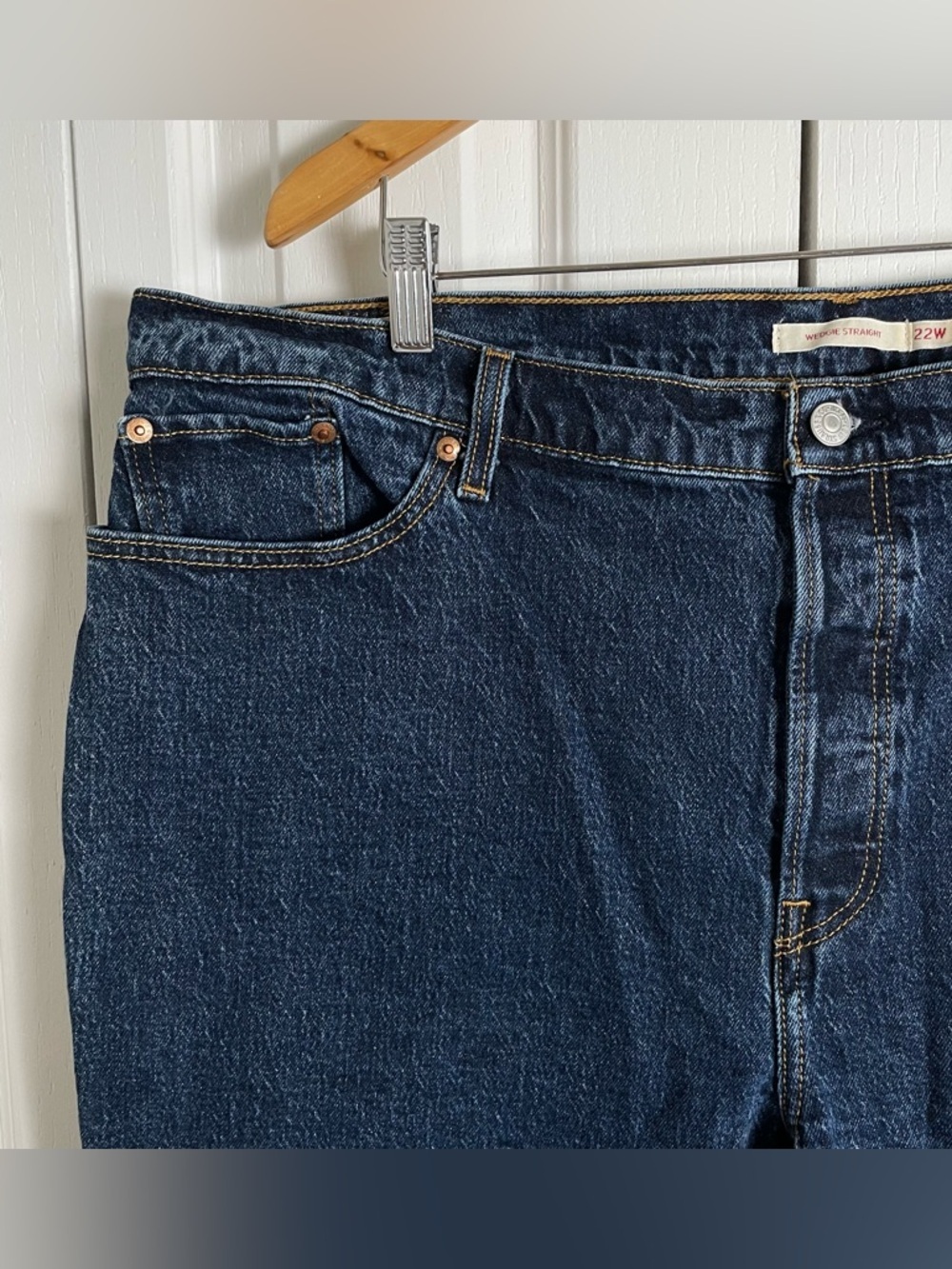 EUC Levi’s Premium Wedgie Straight Jeans Women’s 22W Blue Stretch Trendy Casual - Picture 4 of 16